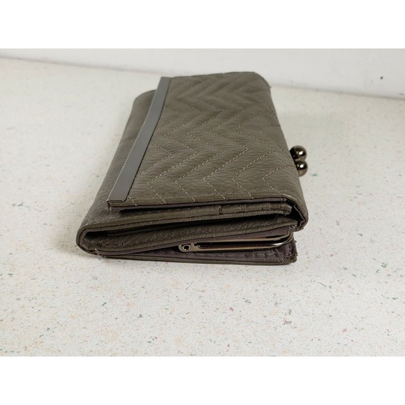 Atmosphere Gray Wallet Clutch - Picture 5 of 11